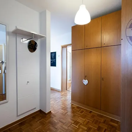 Tus-fewo#01 - 3 Familienwohnung Mit Wlan & Netflix Apartamento