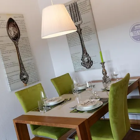 Tus-fewo#01 - 3 Familienwohnung Mit Wlan & Netflix *