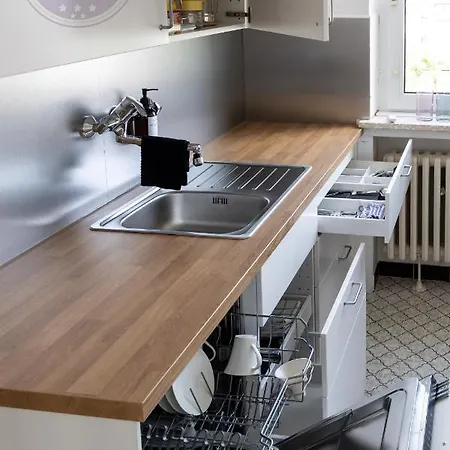 Tus-fewo#01 - 3 Familienwohnung Mit Wlan & Netflix Mönchengladbach